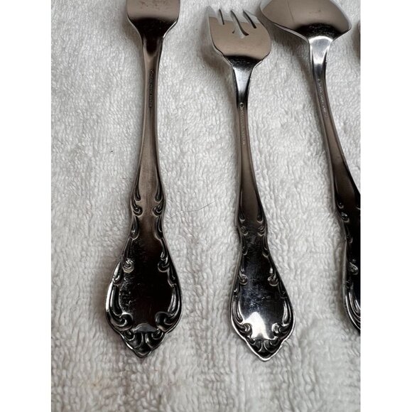 4 PC Oneida St Luis Profile Glossy 1-Fork 1-Salad Fork 1-Tablespoon 1-Teaspoon - Picture 10 of 14